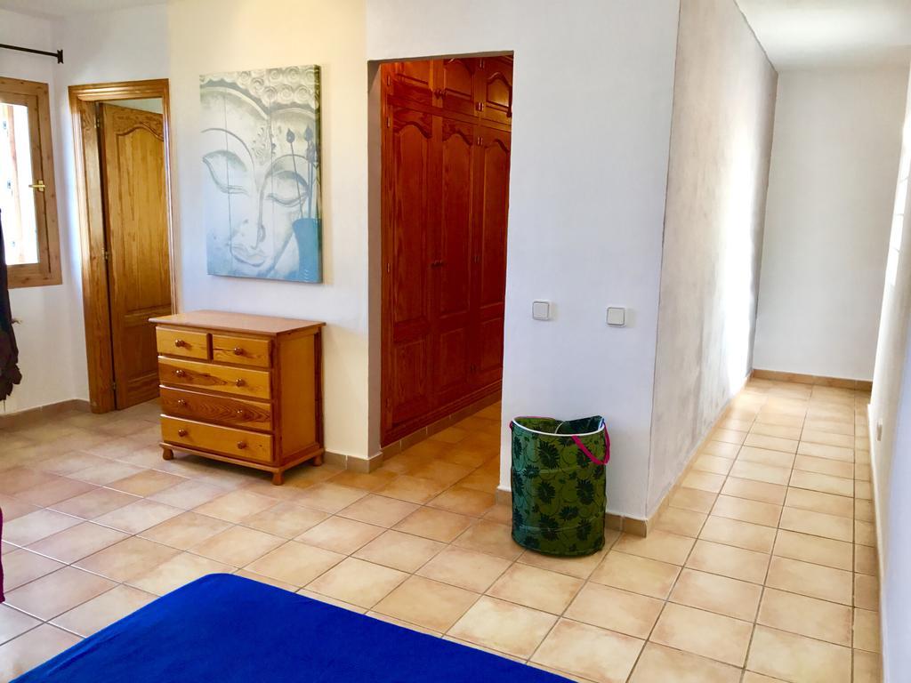 Guesthouse Cap Martinet 35 Nuestra Senora de Jesus ภายนอก รูปภาพ