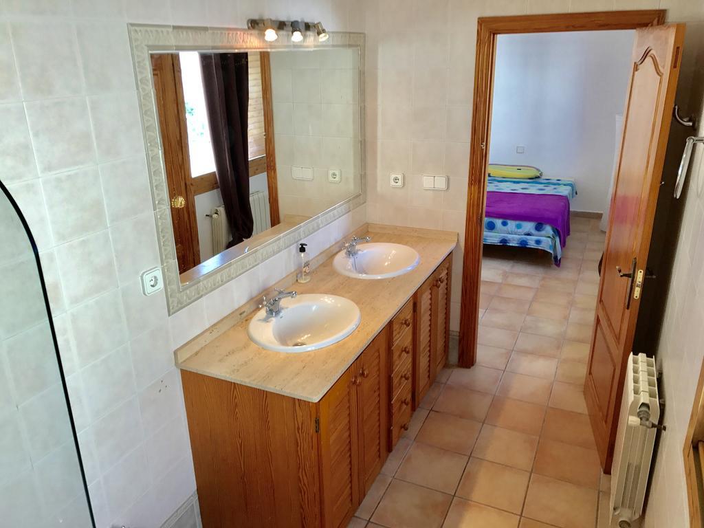 Guesthouse Cap Martinet 35 Nuestra Senora de Jesus ภายนอก รูปภาพ