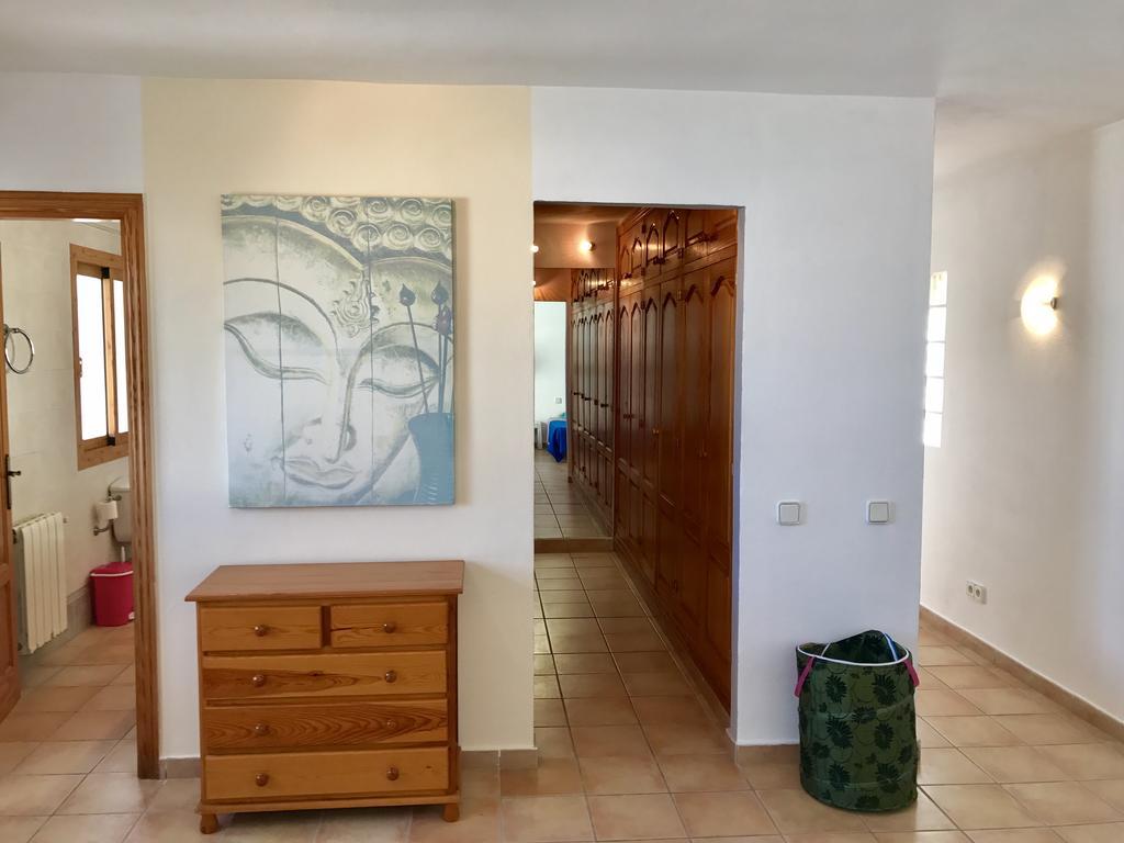 Guesthouse Cap Martinet 35 Nuestra Senora de Jesus ภายนอก รูปภาพ